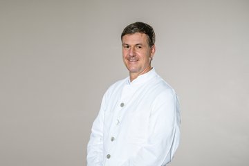 Dr. med. Thorsten Matthes - Chefarzt 