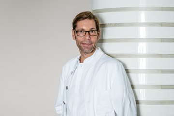 Matthias Wolff - Oberarzt in der Wirbelsäulenchirurgie am Krankenhaus Tabea